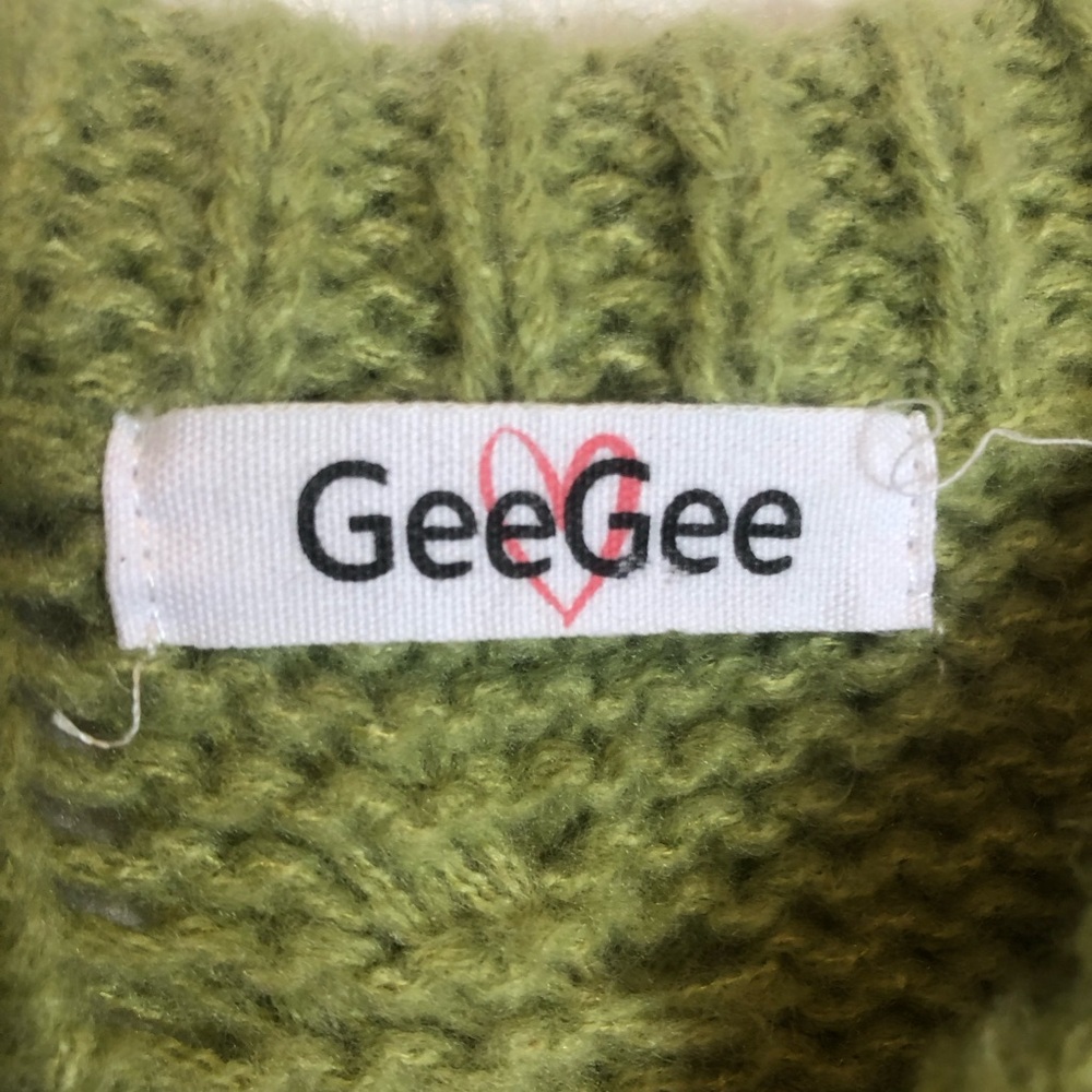 GeeGee Women's Green Cable Knit Sleeveless Sweater  Size Large - Picture 2 of 7